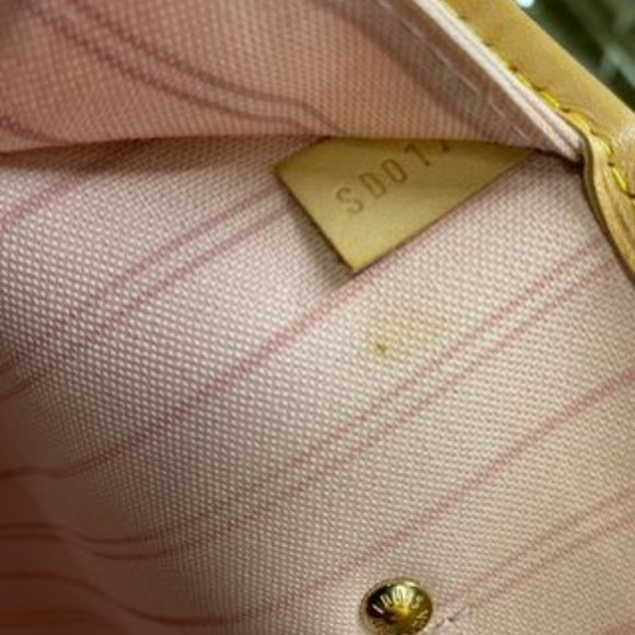 Louis Vuitton Damier Azur MM Rose Ballerine - Picture 10 of 16